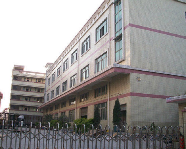 东莞横沥新出独院标准厂房分租二楼350平方出租