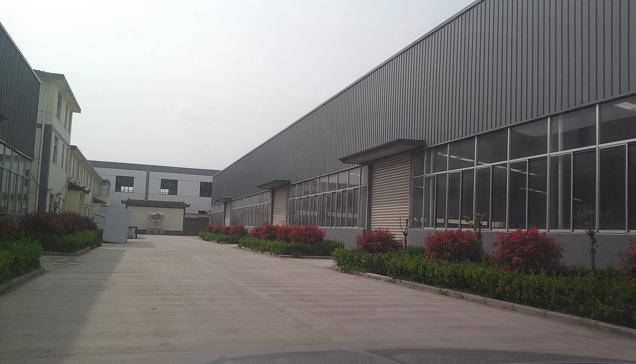 东莞寮步新出单一层钢结构厂房3600平方厂房出租