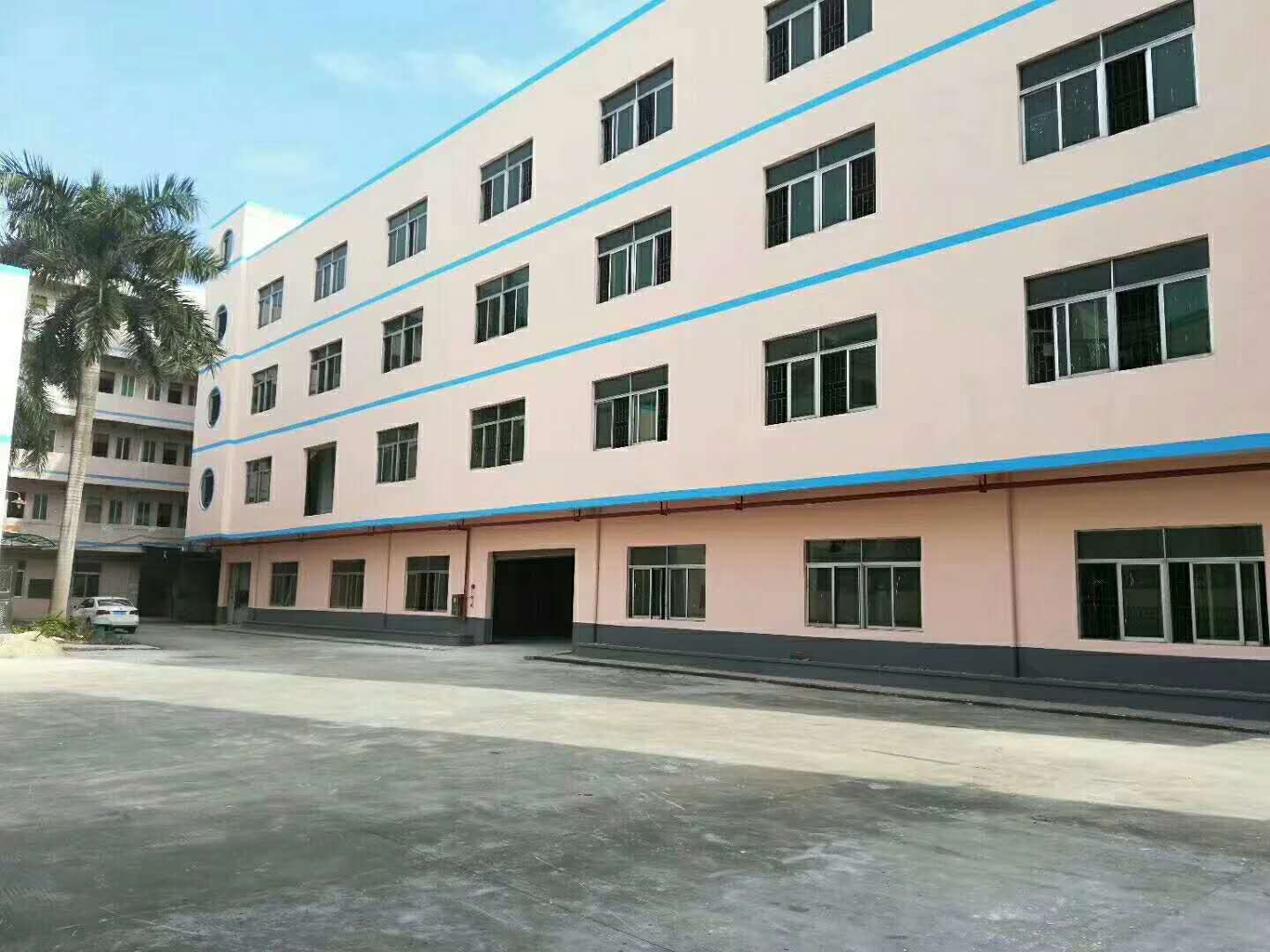 东莞横沥独院厂房分租四楼整层2000平方厂房出租
